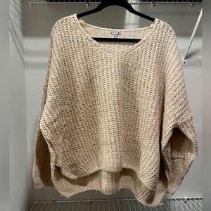 oversized cropped beige sweater